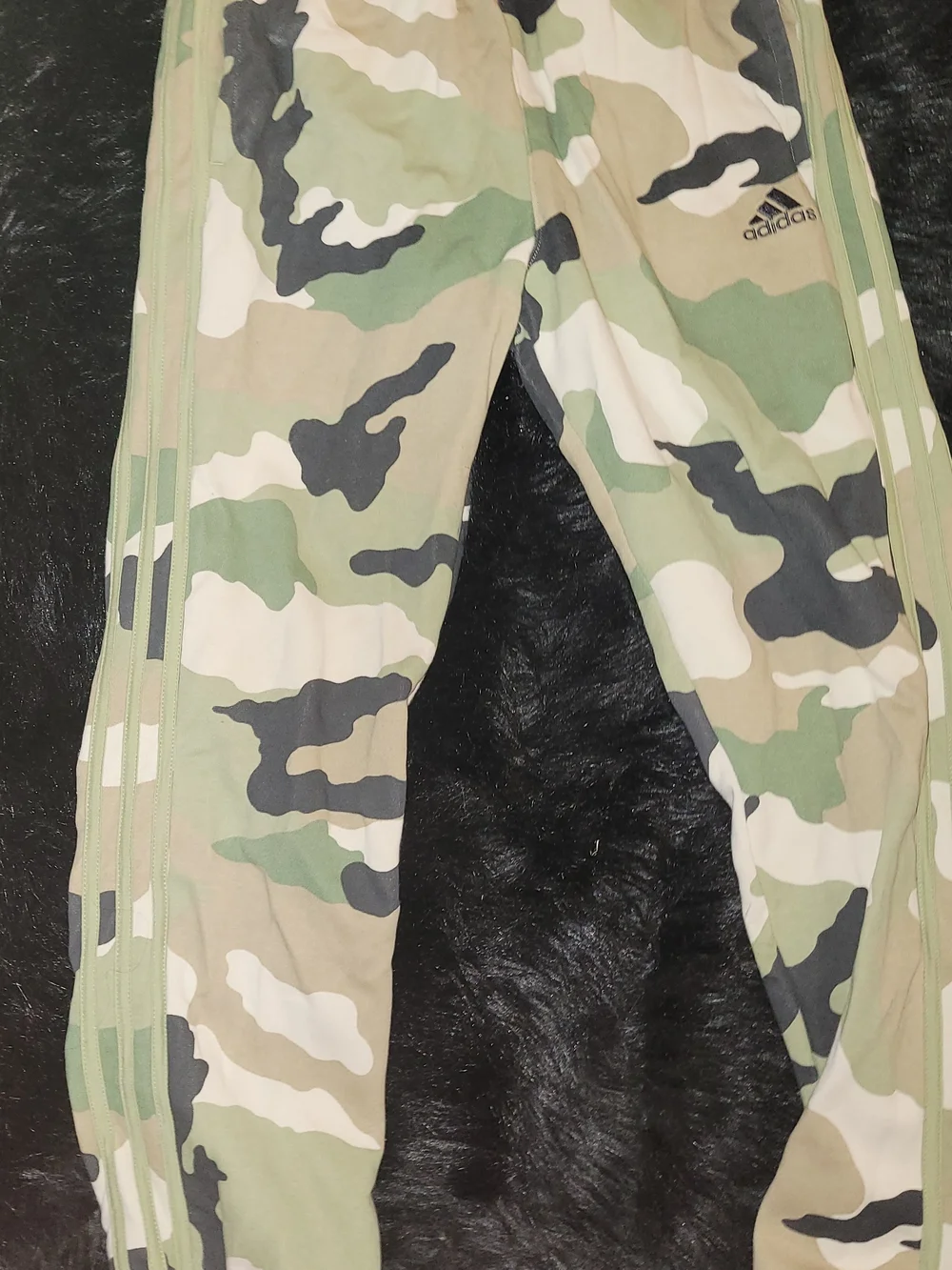 adidas camouflage sweatpants
